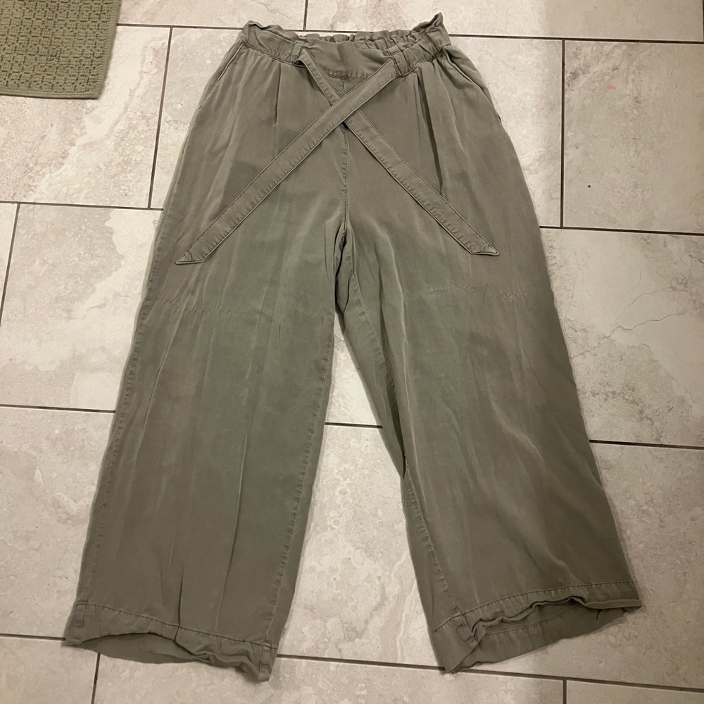 H&M Olive Green Wide-Leg Paperbag Waist Trousers